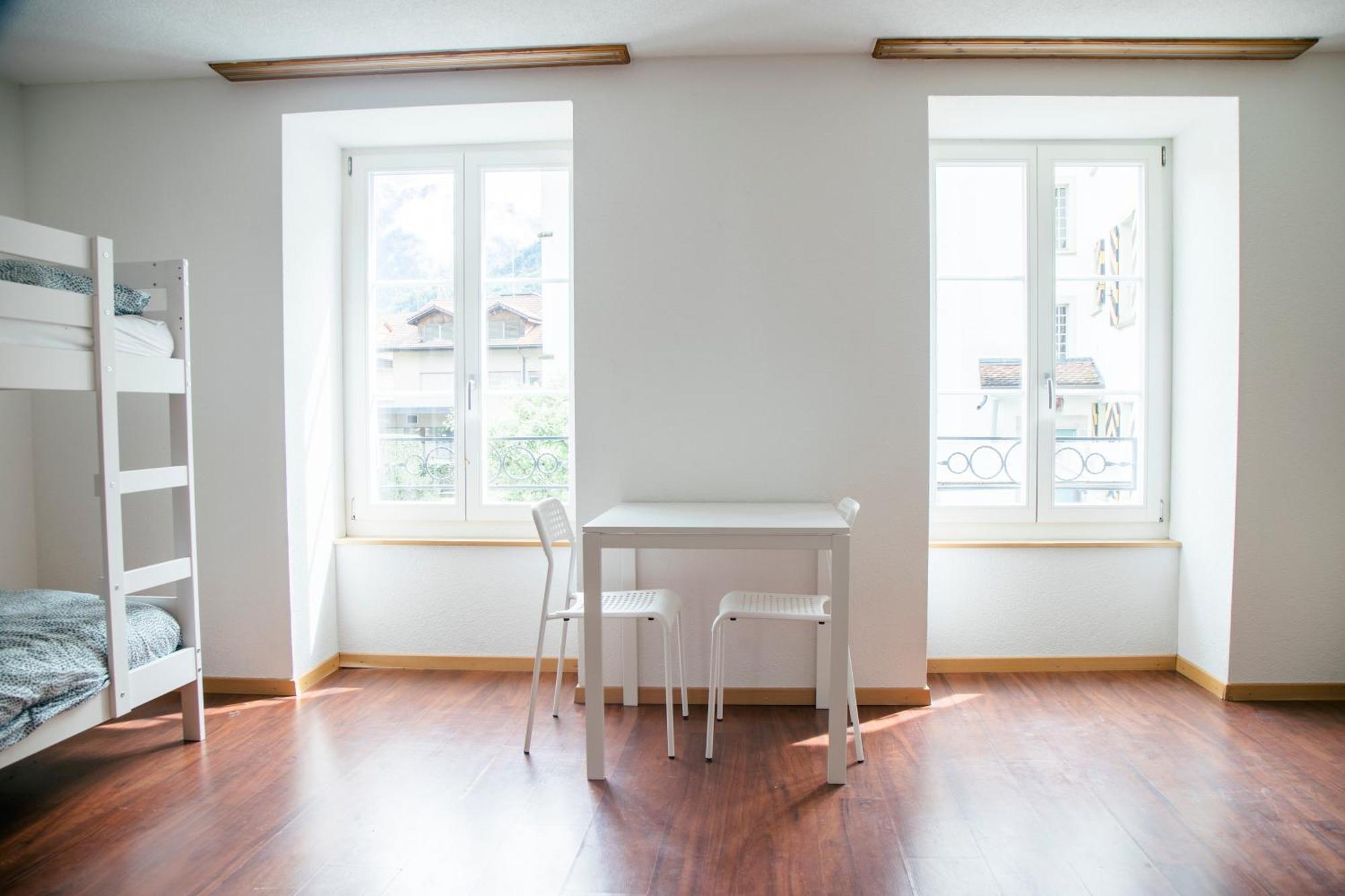 Nimbuzzz Apartments Unterseen エクステリア 写真