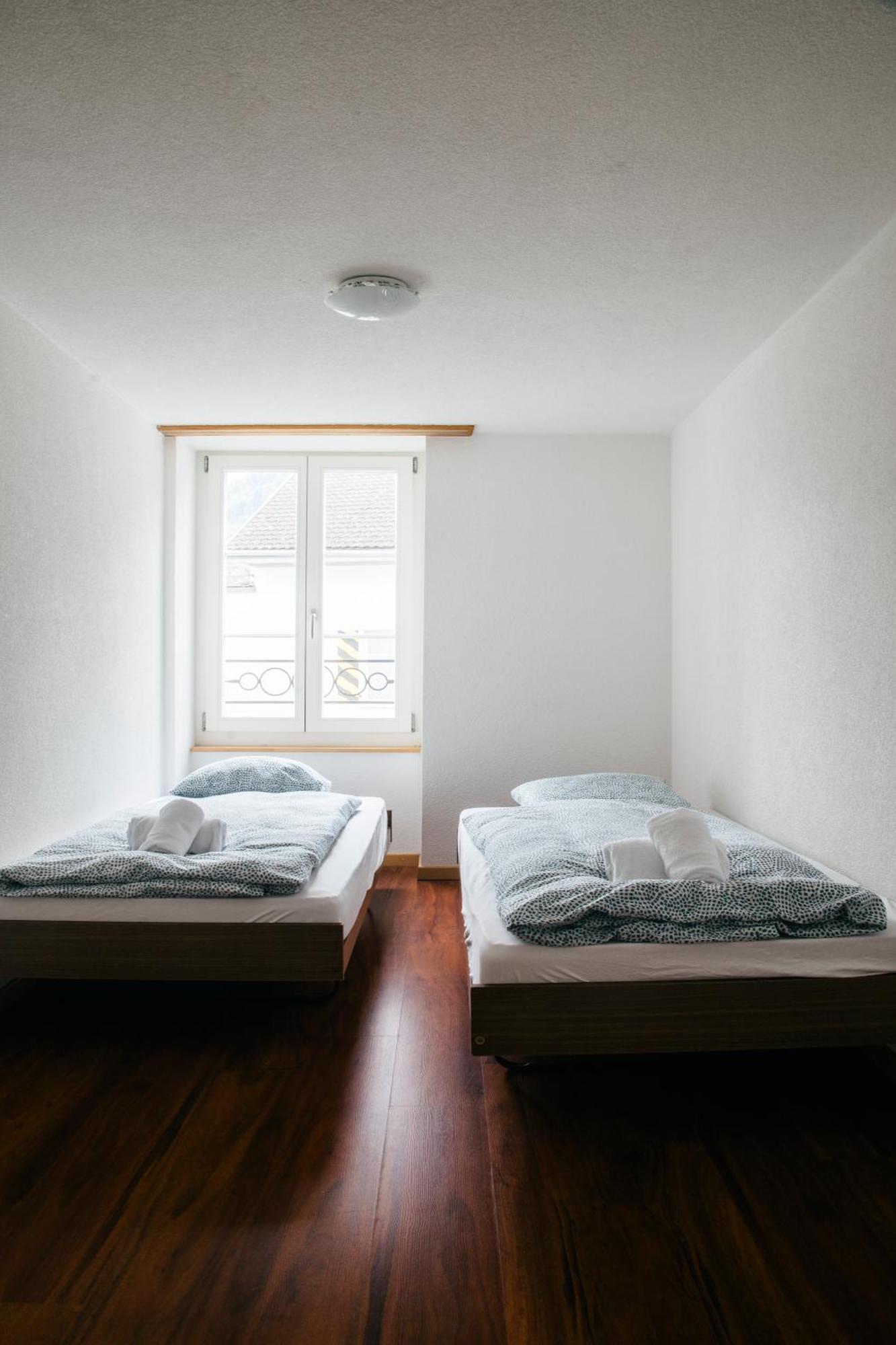 Nimbuzzz Apartments Unterseen エクステリア 写真