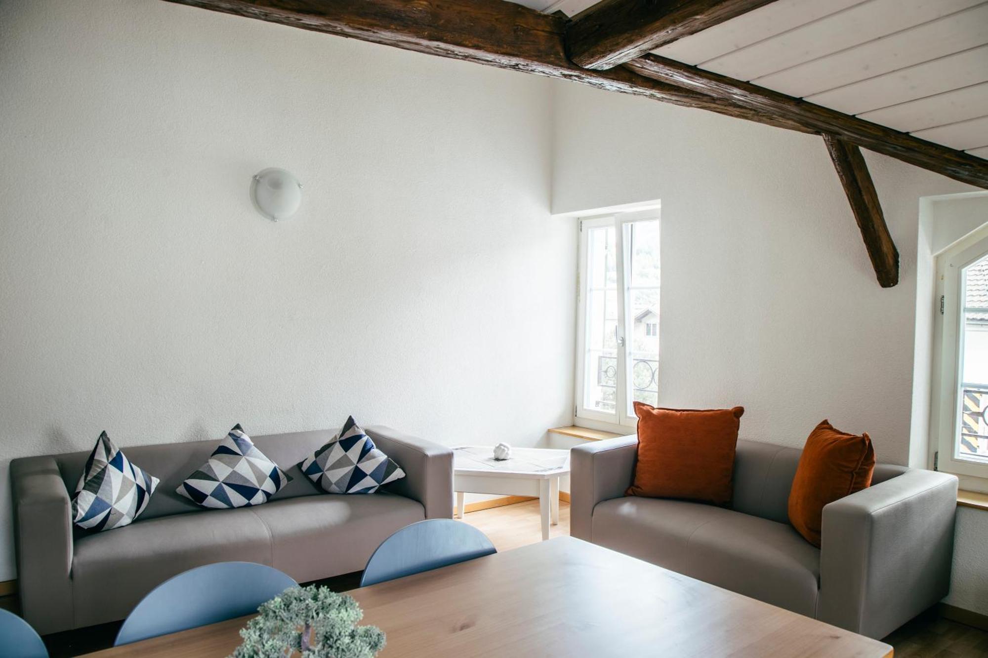 Nimbuzzz Apartments Unterseen 部屋 写真